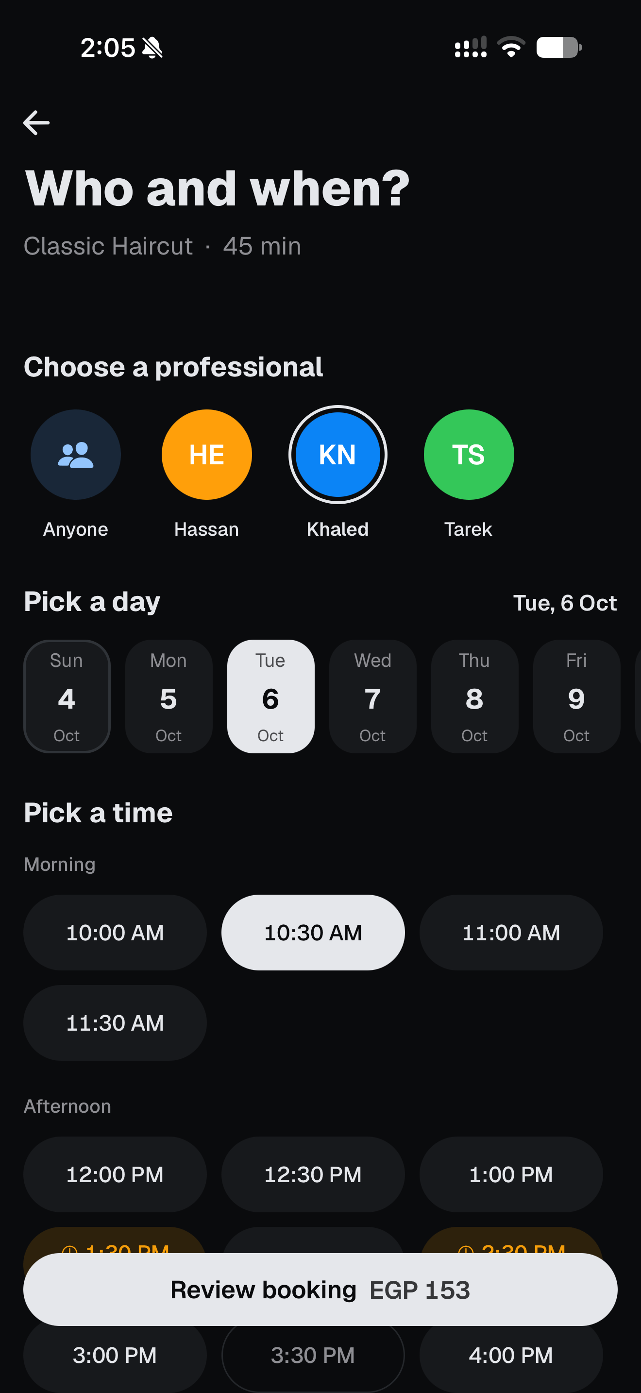 The Rezrv app’s booking screen: choose a professional, a day and a time for a Classic Haircut